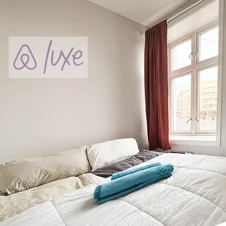 Double Bed & Sofa Bed New Kitchen & Bathroom *